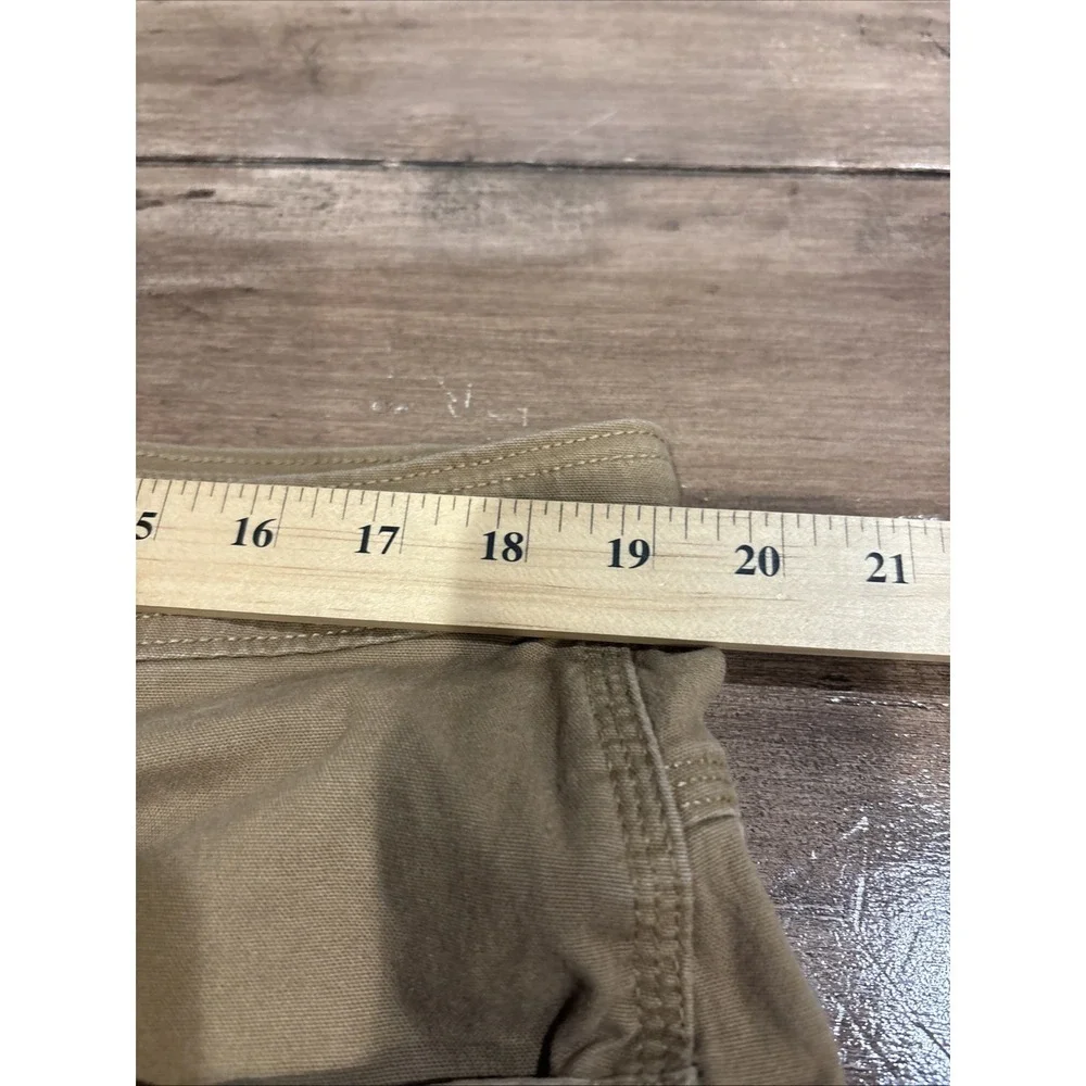 Columbia‎ Tan Beige Shorts Flat Front Men's Size 38